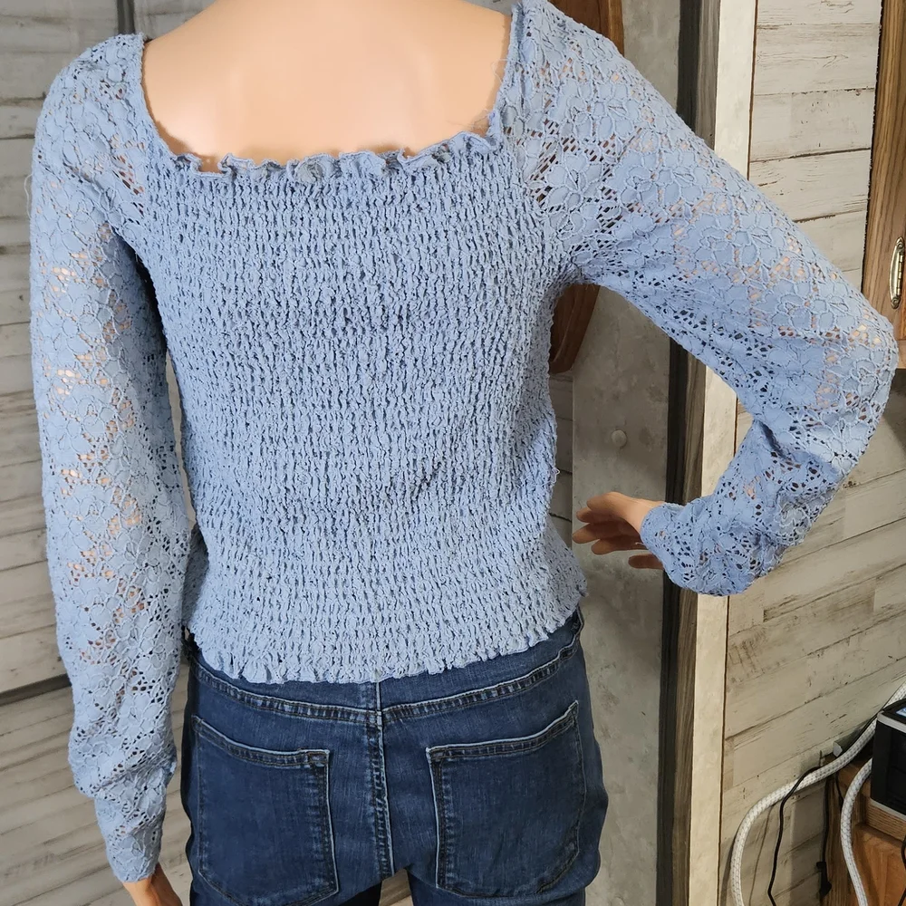 Planet Gold Blue Smocked Lace Long-Sleeve Top – XL NWT
